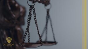 Обеспечительные меры, применяемые к должнику, при подаче иска в суд.