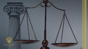 Разница между адвокатом и юристом